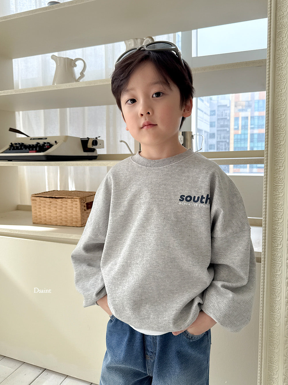 [PRE-ORDER] South Sweatshirts