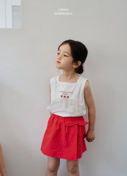 [PRE-ORDER] Strawberry Blouse