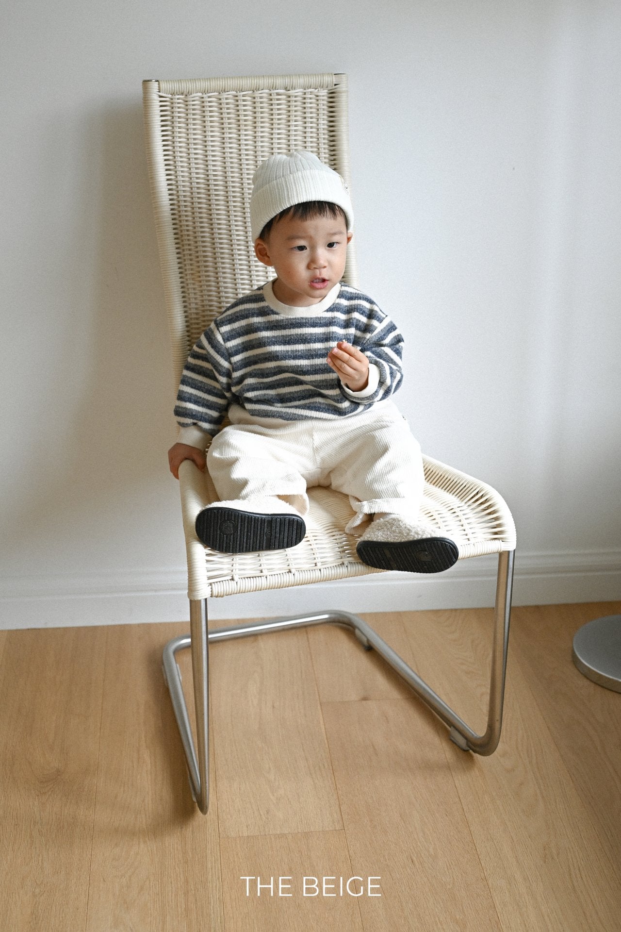 [PRE-ORDER] Knit Stripe Sweatshirts