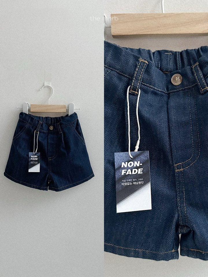 [PRE-ORDER] Love Jean Shorts