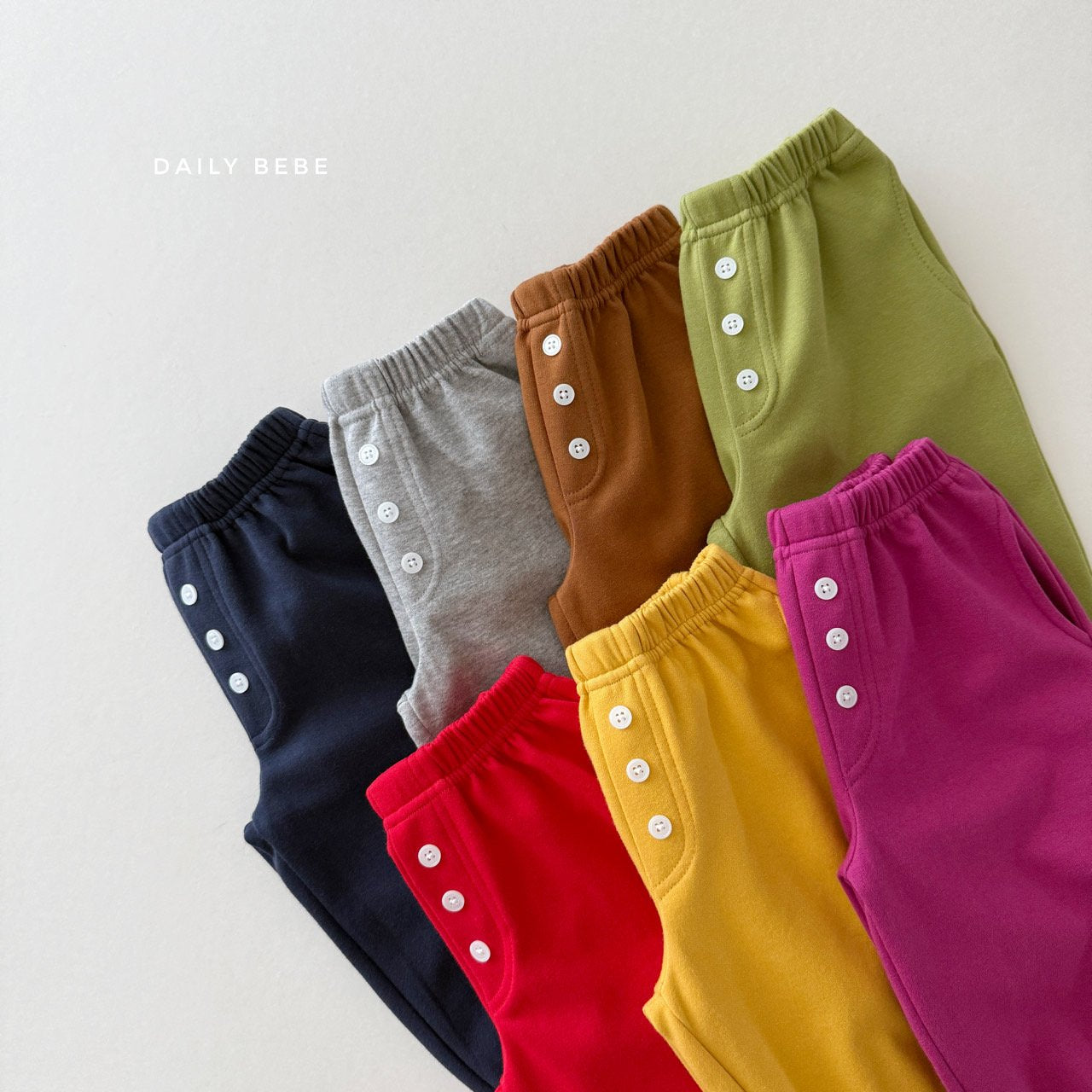 [PRE-ORDER] Button Jogger
