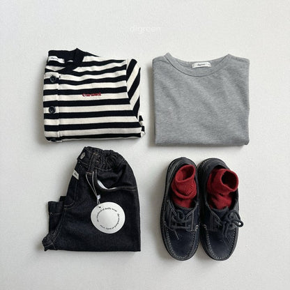 [PRE-ORDER] Tan Black Socks Set
