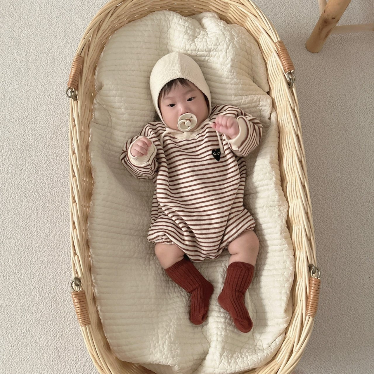 [PRE-ORDER] Cozy Heart Body Suit