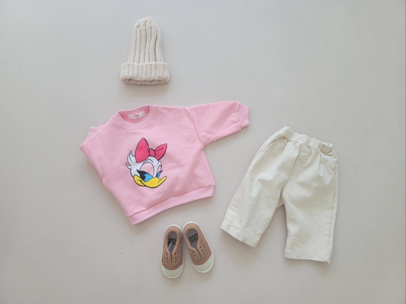 [PRE-ORDER] Winter Hi Sweatshirts