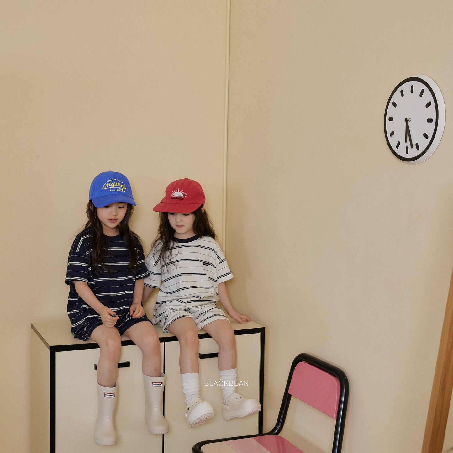 [PRE-ORDER] More Top Bottom Set