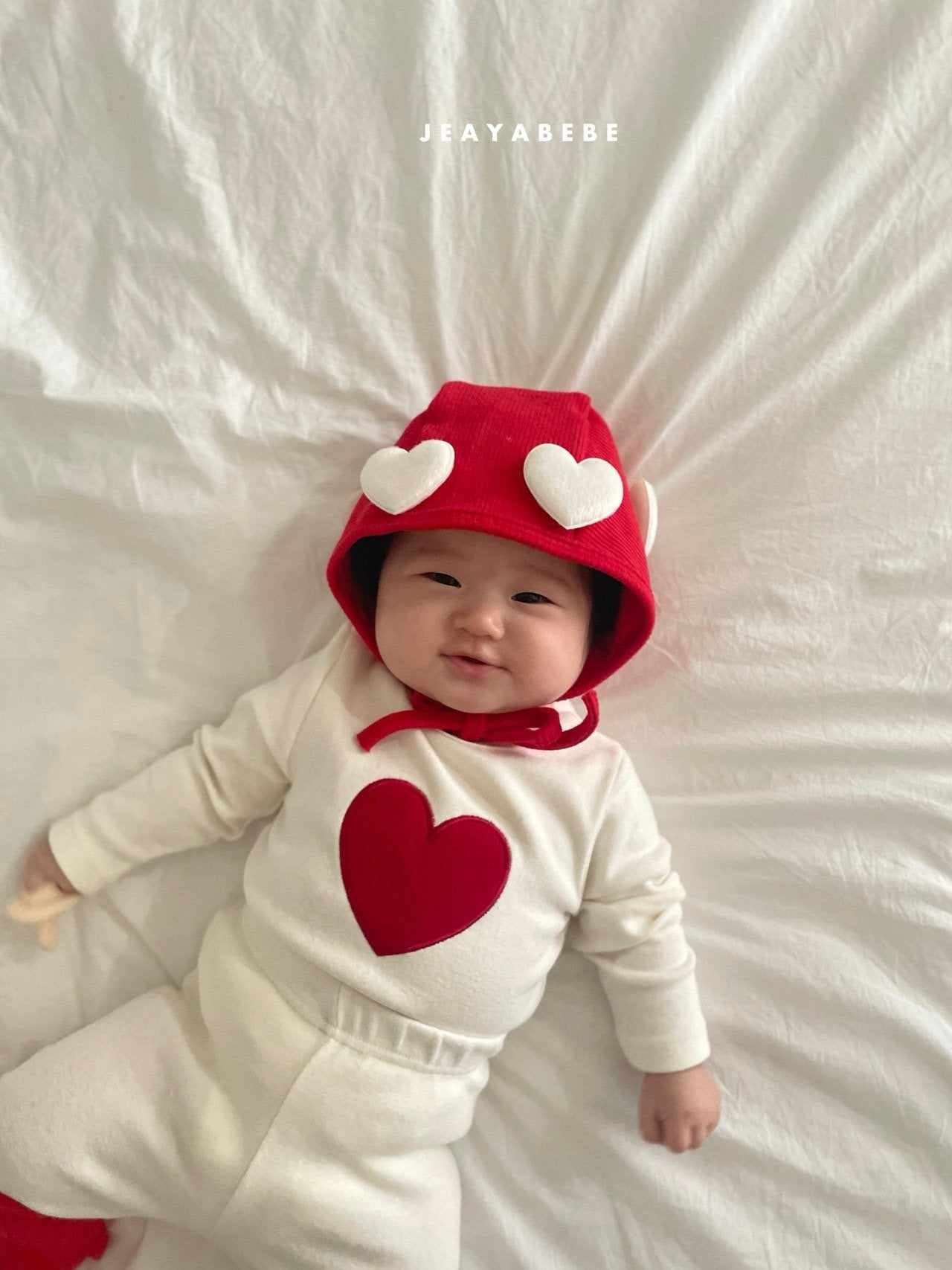 [PRE-ORDER] Heart Bonnet