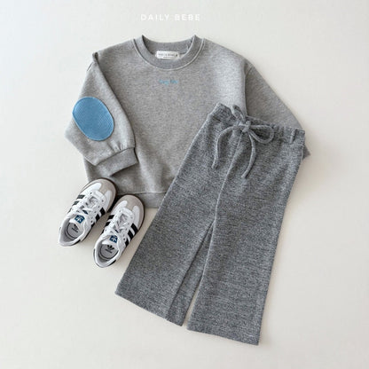 [PRE-ORDER] Hug Me Sweatshirts