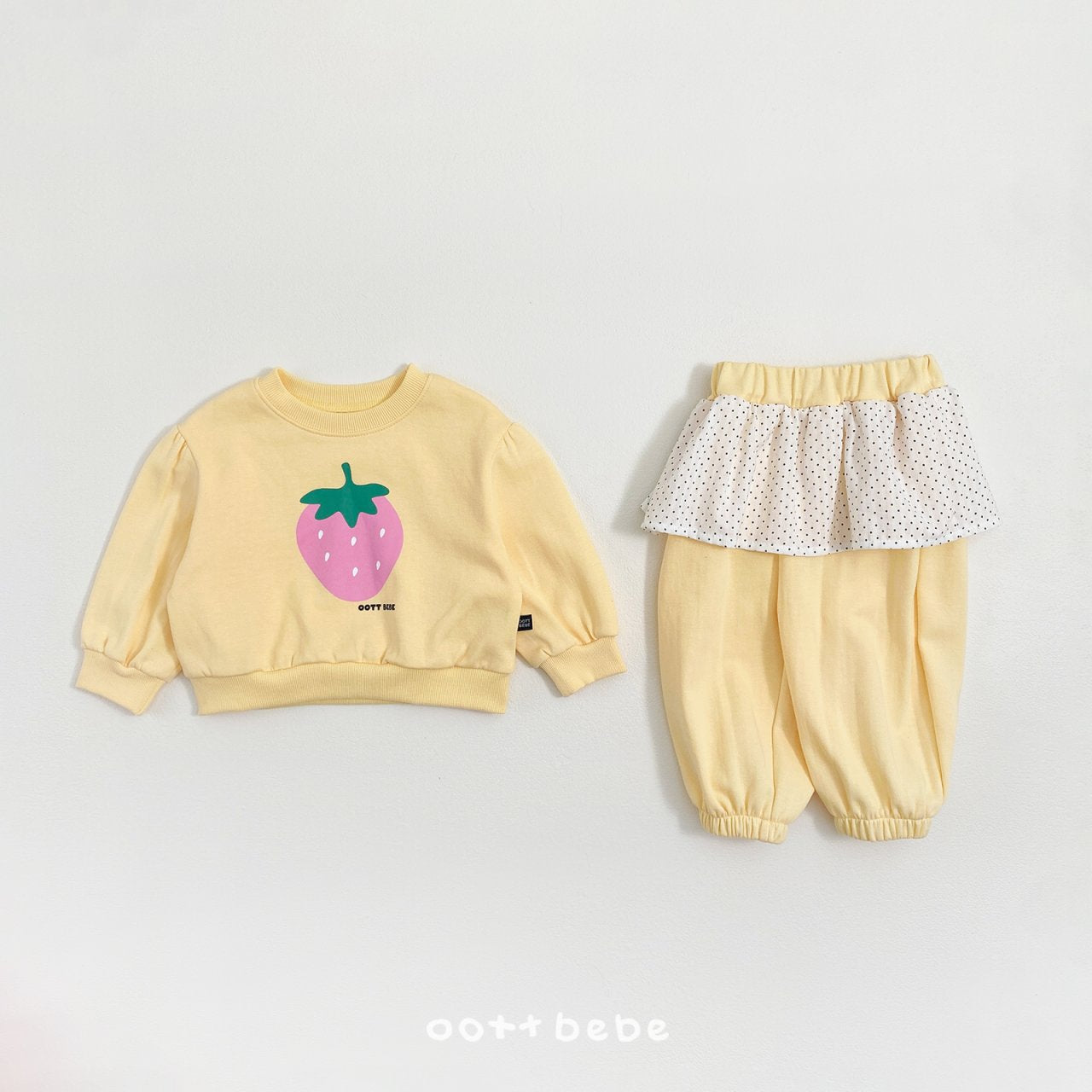[PRE-ORDER] Strawberry Jam Top Bottom Set