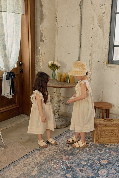 [PRE-ORDER] Bien Lace Frill Dress
