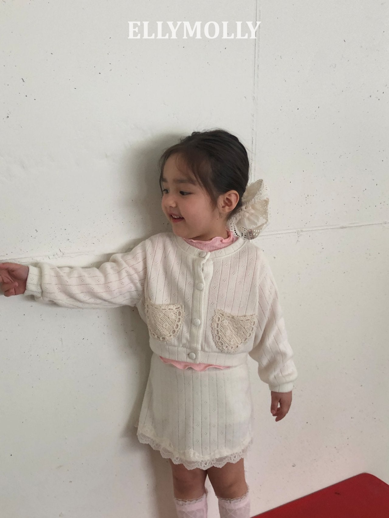 [PRE-ORDER] Flower Scrunchie