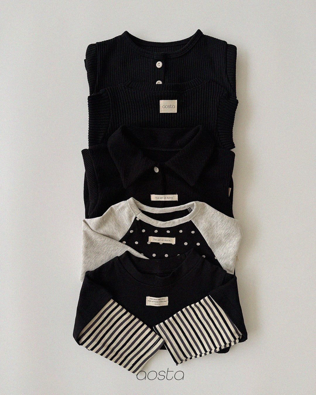 [PRE-ORDER] Dot Raglan T-Shirts