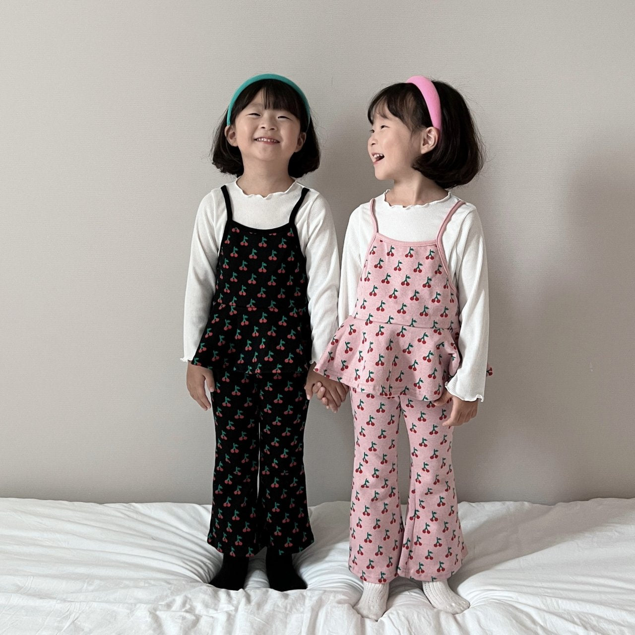 [PRE-ORDER] Cherry Ribbon Top Boot-Cut Set