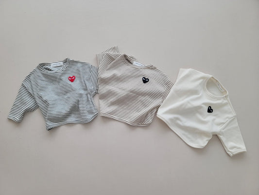 [PRE-ORDER] Basic Heart T-Shirt