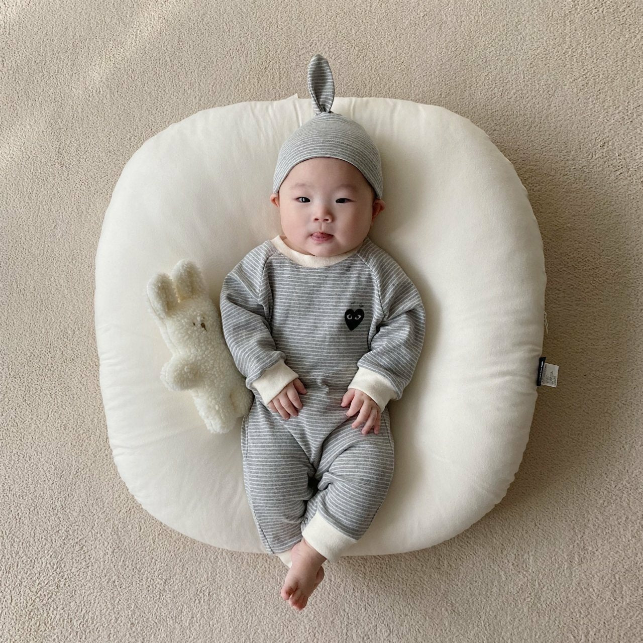 [PRE-ORDER] Chewy Heart Body Suit + Bonnet Set