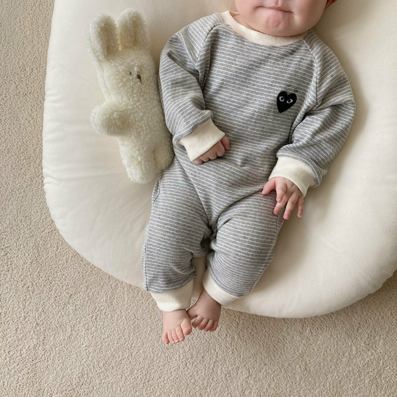 [PRE-ORDER] Chewy Heart Body Suit + Bonnet Set