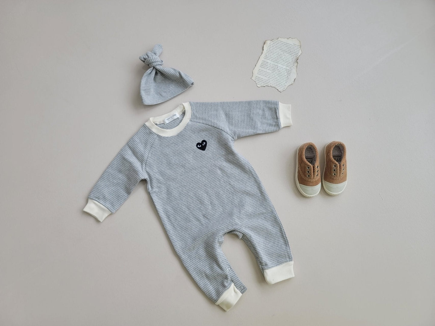 [PRE-ORDER] Chewy Heart Body Suit + Bonnet Set