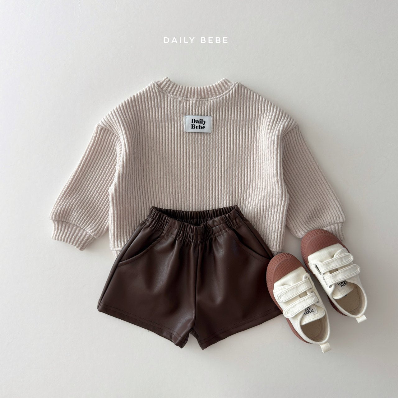 [PRE-ORDER] Faux Leather Shorts