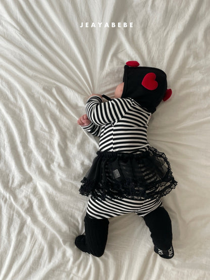 [PRE-ORDER] Heart Bonnet
