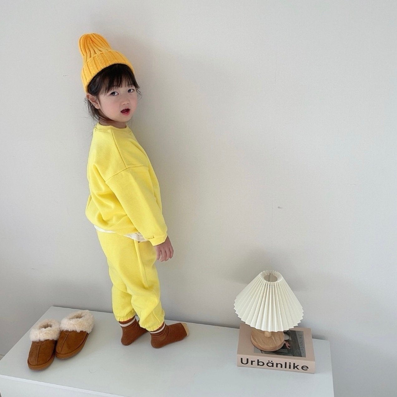 [PRE-ORDER] Winter Hi Sweatshirts