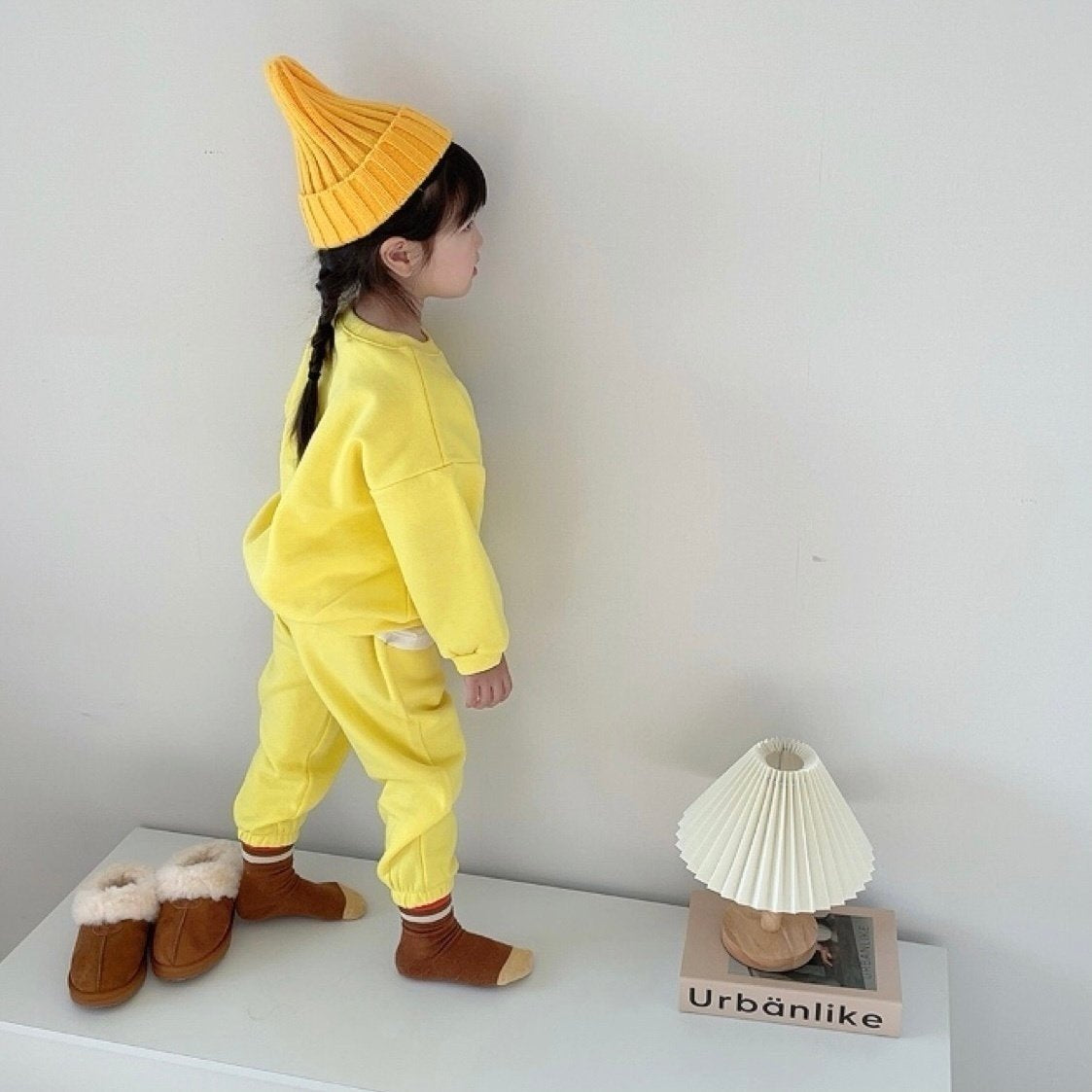 [PRE-ORDER] Winter Hi Sweatshirts