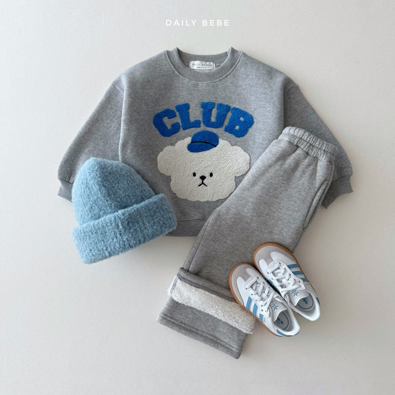 [PRE-ORDER] Club Sweatshirts