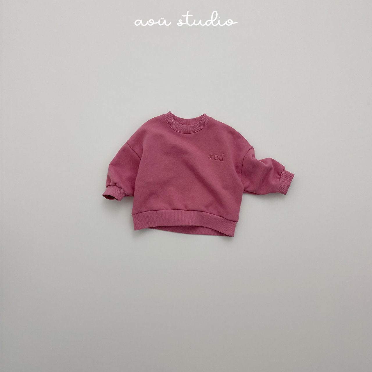 [PRE-ORDER] Snug Sweatshirts