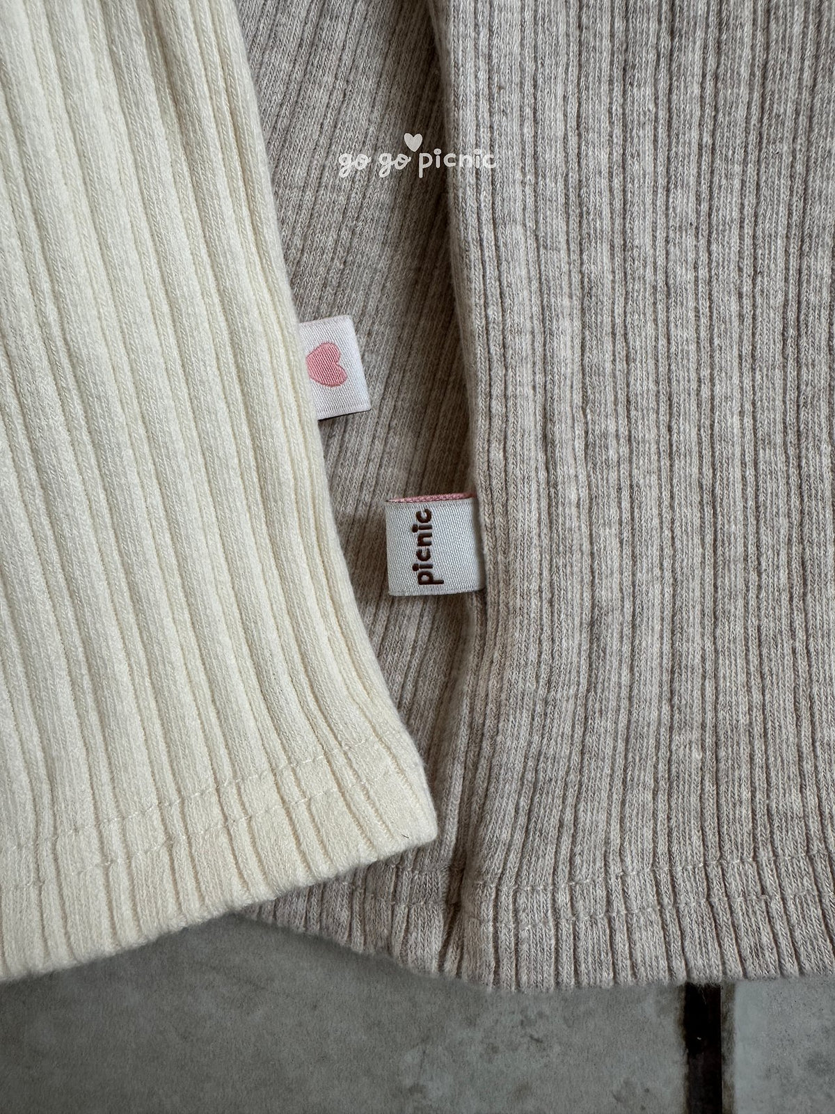 [PRE-ORDER] Sophie Turtleneck T-Shirts