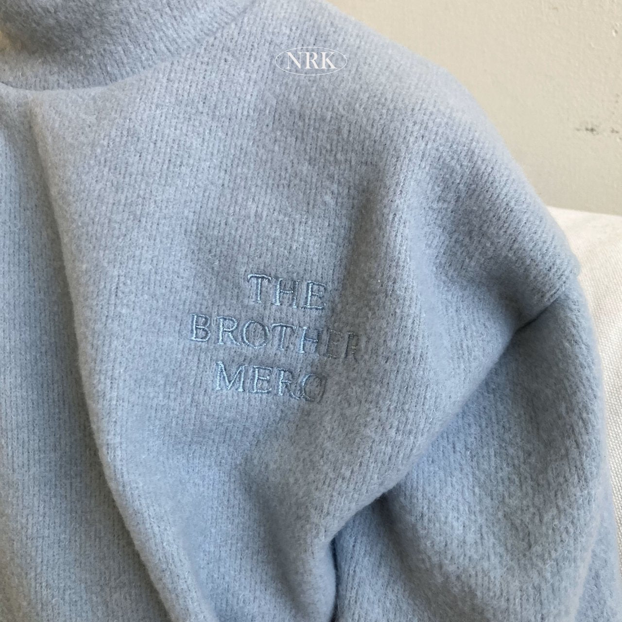 [PRE-ORDER] Turtleneck Sweatshirts