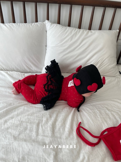 [PRE-ORDER] Heart Bonnet