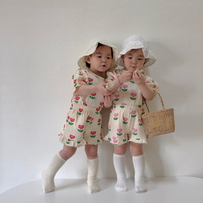 [PRE-ORDER] Tulip Frill Top Bottom Set