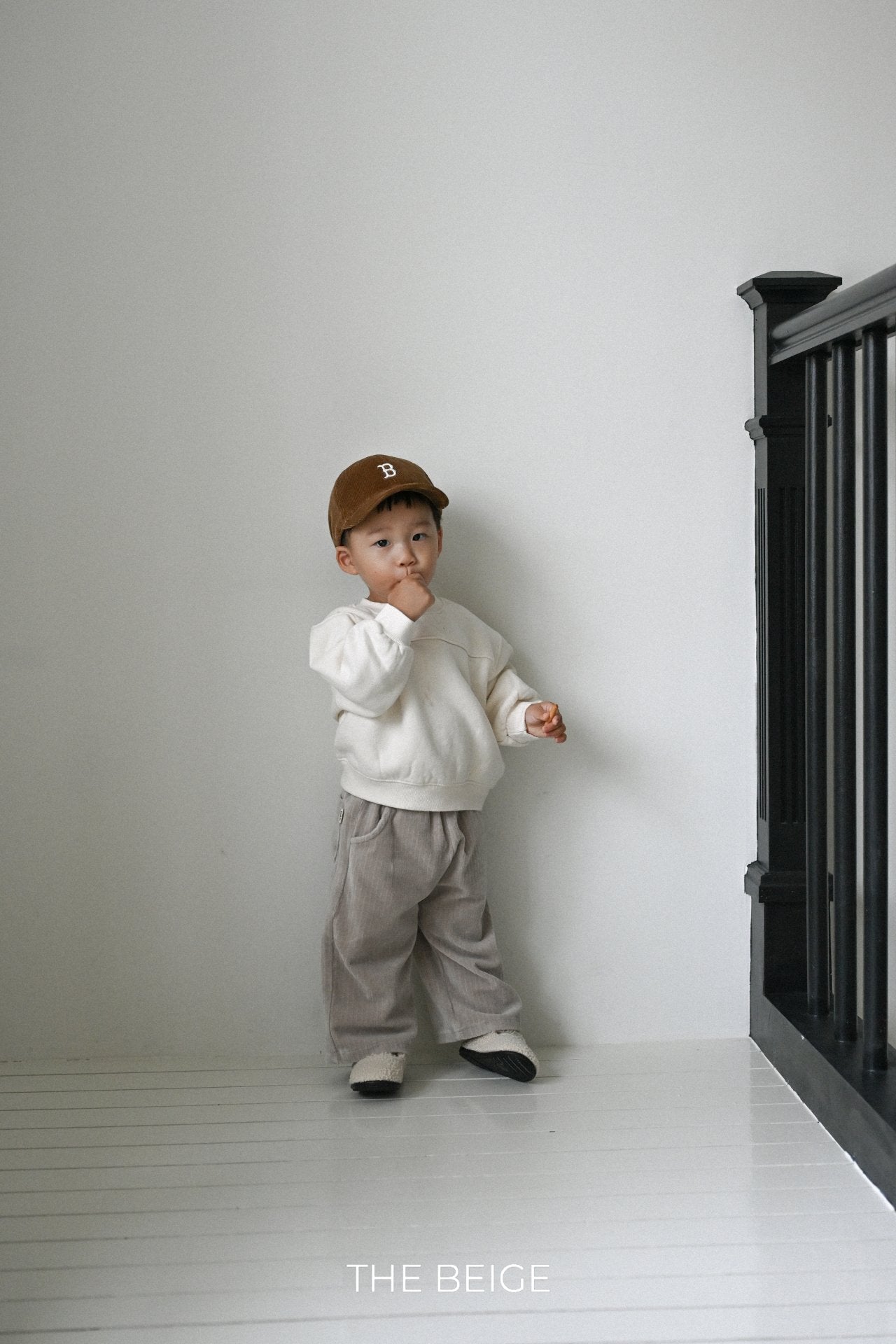 [PRE-ORDER] Line Sweatshirts