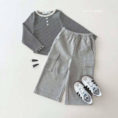 [PRE-ORDER] Stripe Button T-Shirts
