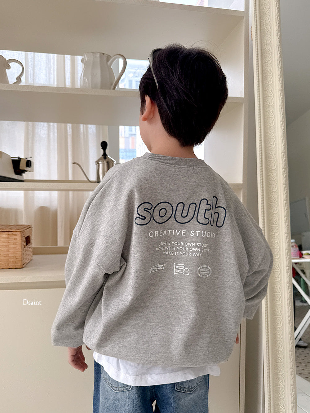[PRE-ORDER] South Sweatshirts