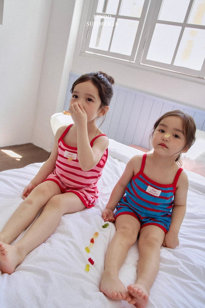 [PRE-ORDER] Pang Pang Top Bottom Set