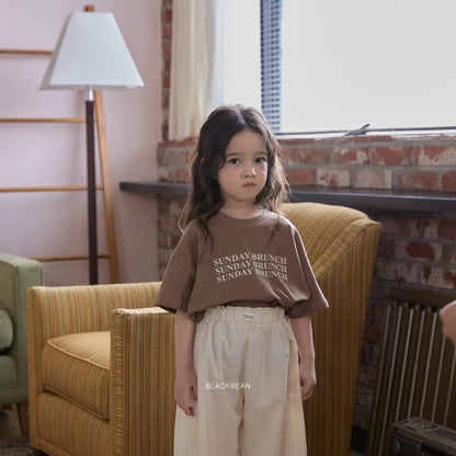[PRE-ORDER] Brunch T-Shirts (Mom&Dad Couple)