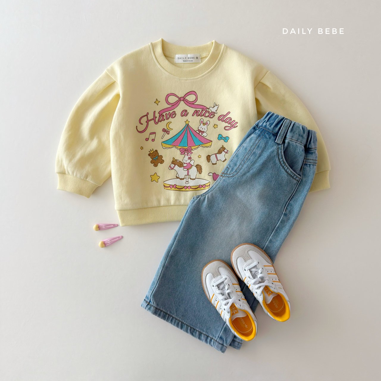 [PRE-ORDER] Merry Go Round Sweatshirts