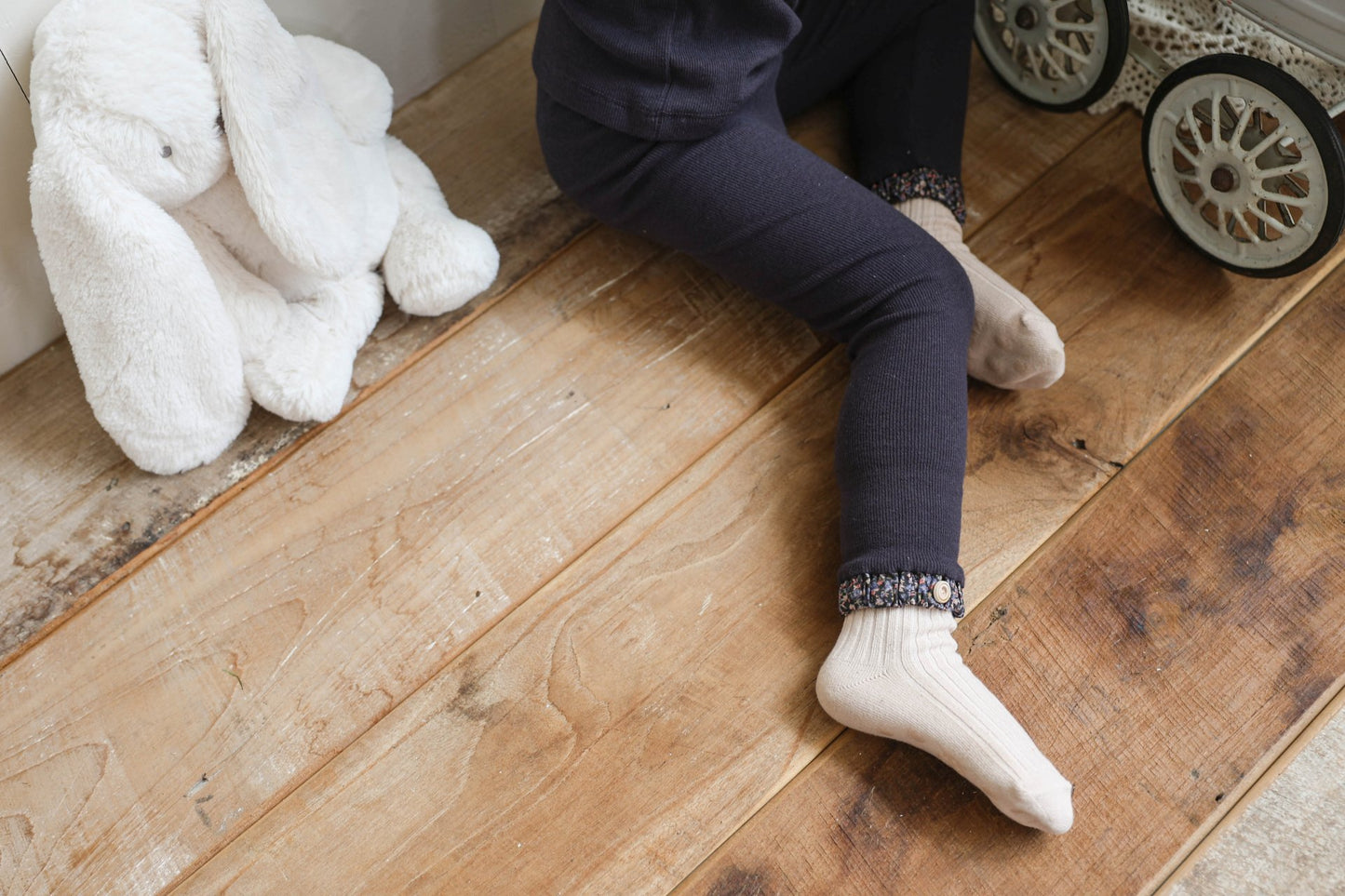 [PRE-ORDER] Nov Leggings