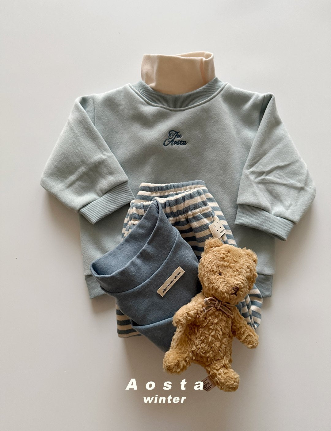 [PRE-ORDER] Favorite Sweatshirts