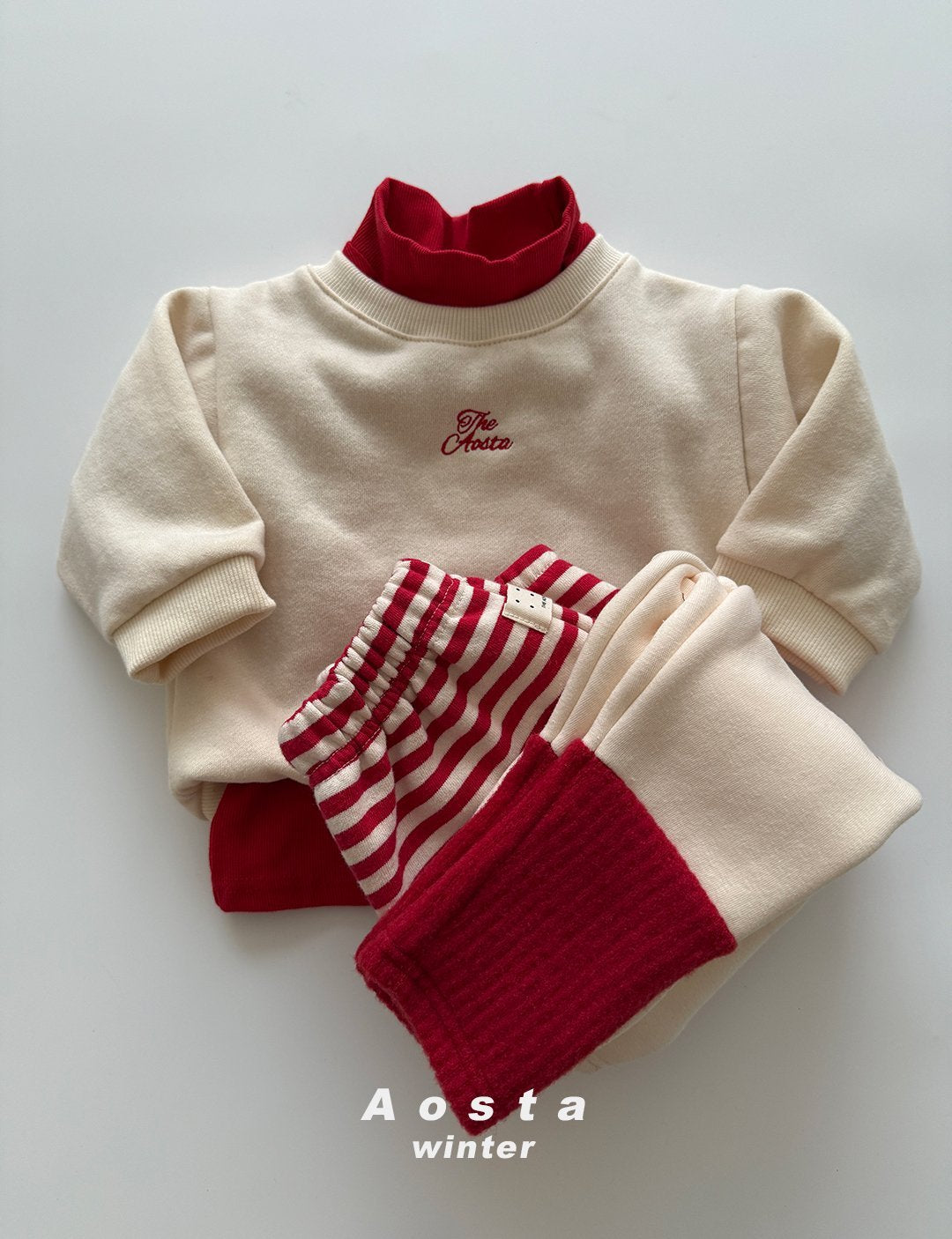 [PRE-ORDER] Favorite Sweatshirts