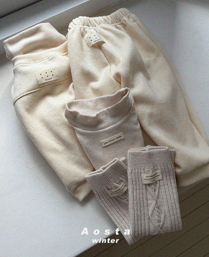 [PRE-ORDER] Favorite Sweatshirts