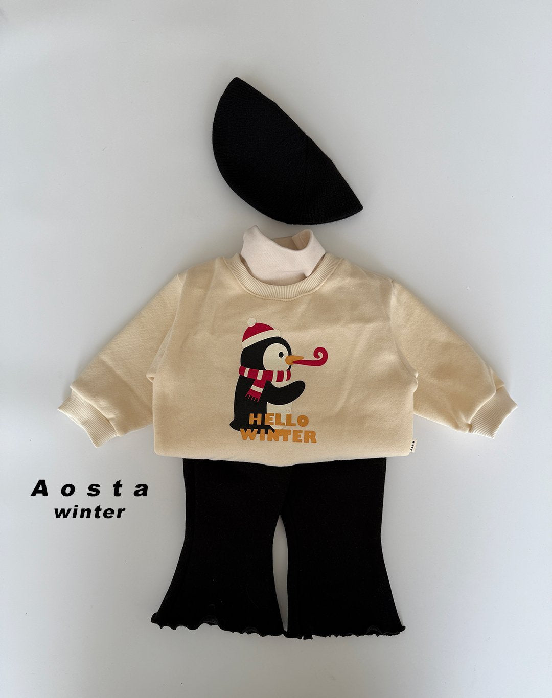 [PRE-ORDER] Penguin Sweatshirts