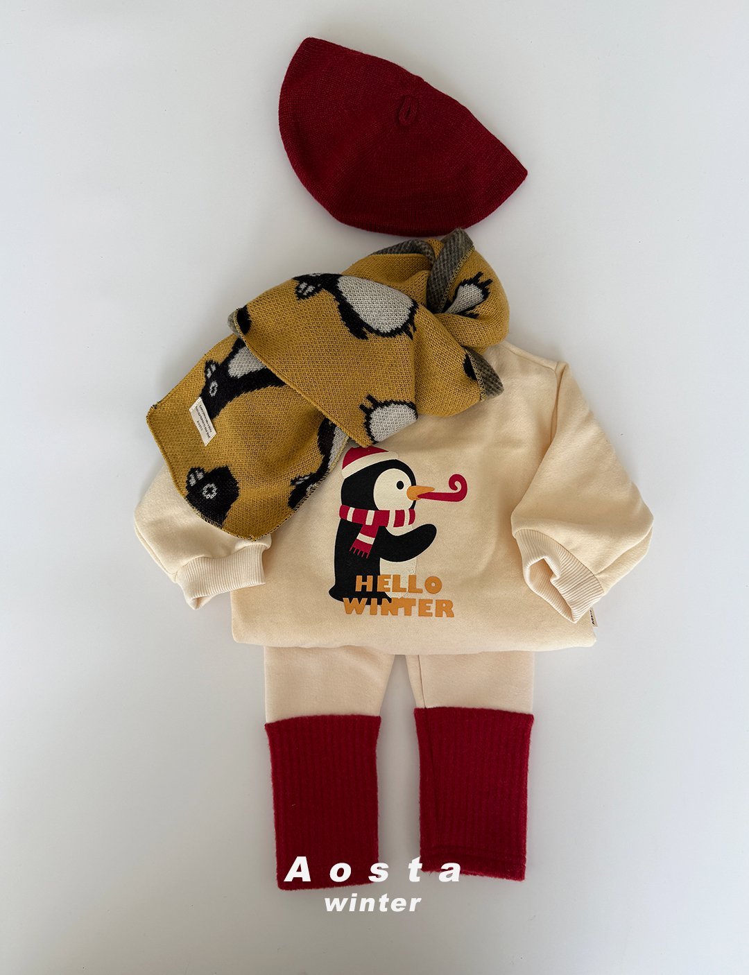 [PRE-ORDER] Penguin Sweatshirts