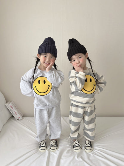 [PRE-ORDER] Big Smile Top Bottom Set