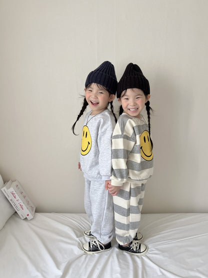 [PRE-ORDER] Big Smile Top Bottom Set