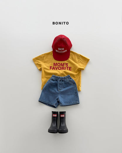 [PRE-ORDER] Mom's Favorite T-Shirts