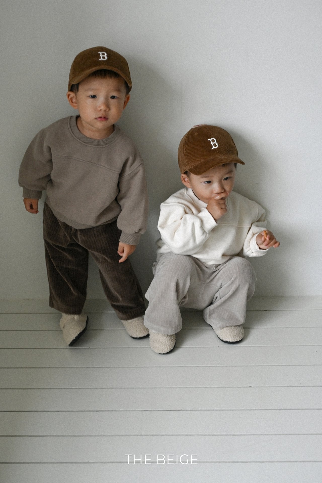 [PRE-ORDER] Line Sweatshirts