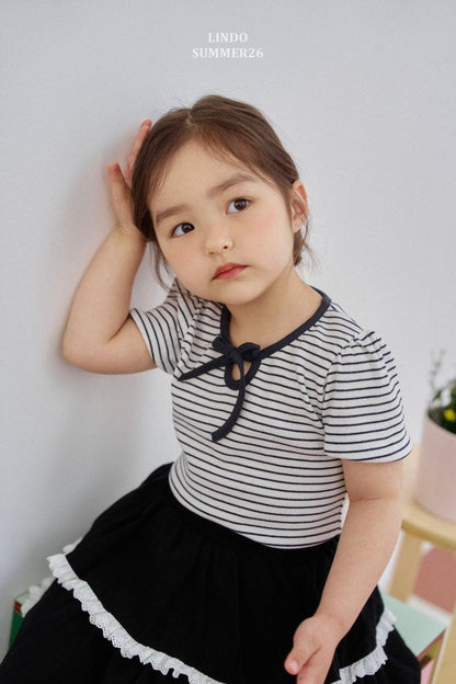 [PRE-ORDER] Elly Stripe T-Shirts