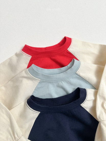 [PRE-ORDER] Cozy Raglan T-Shirts