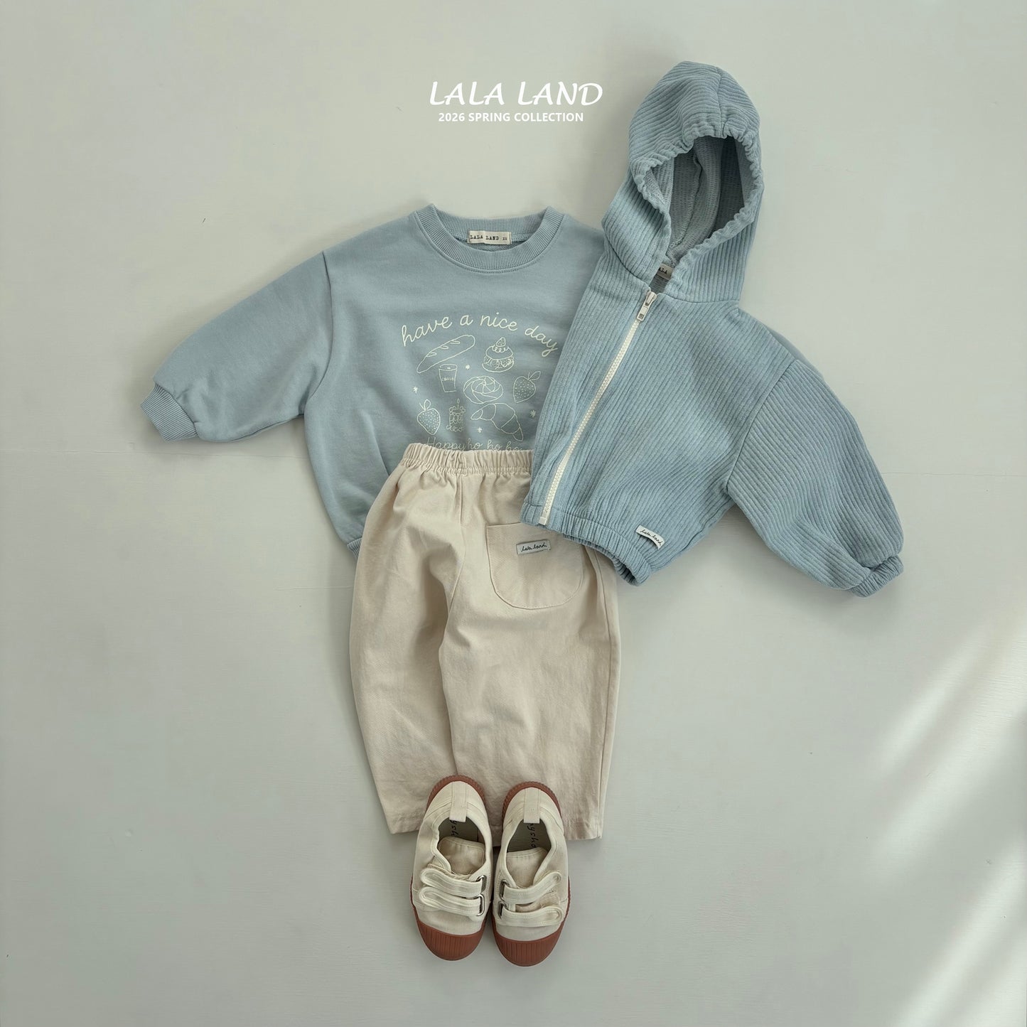 [PRE-ORDER] Bread Sweatshirts