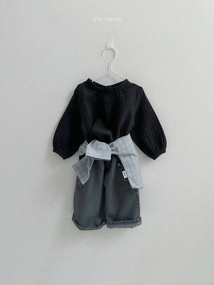 [PRE-ORDER] Ruffle Blouse